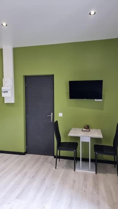 L'Elegance 002 Apartment Cambrai Ngoại thất bức ảnh