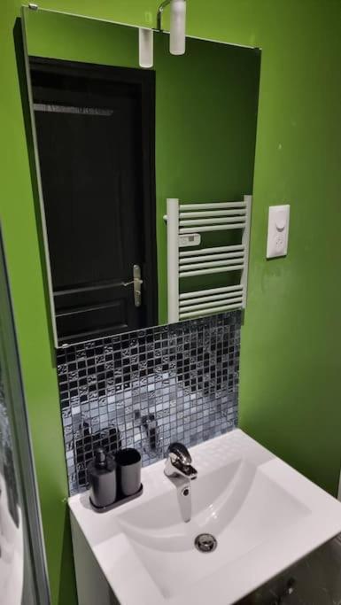 L'Elegance 002 Apartment Cambrai Ngoại thất bức ảnh